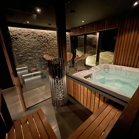 Turufjell -unik Storhytte Med Spa Avdeling Feriehus Flå
