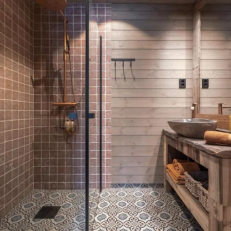 Feriehus Turufjell -unik Storhytte Med Spa Avdeling